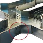 Verbinder zur Montage von zwei Formteilen. 30 x 30 mm Kanal